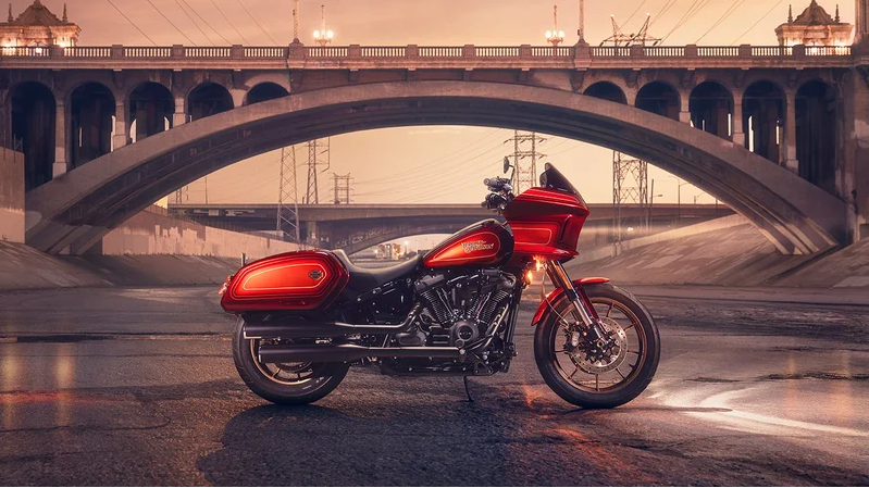 RoadRunner Harley-Davidson: Motorcycle Dealer in Goodyear, AZ